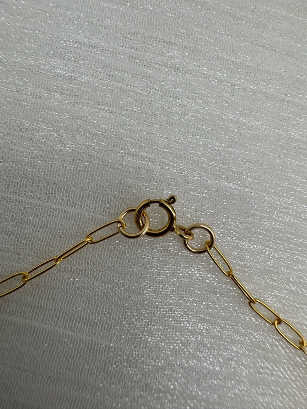 B0082 White Topaz Gold Paperclip Bracelet