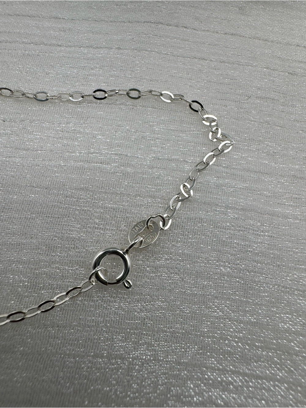 N0040 Kyanite Rondelle Necklace (S925)