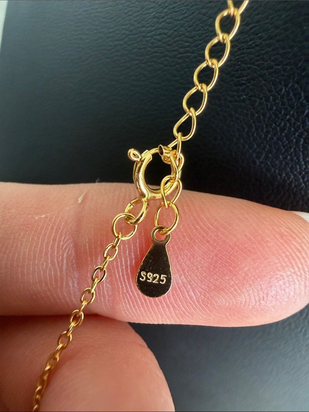 #N16 Peridot Horse Necklace (S925)