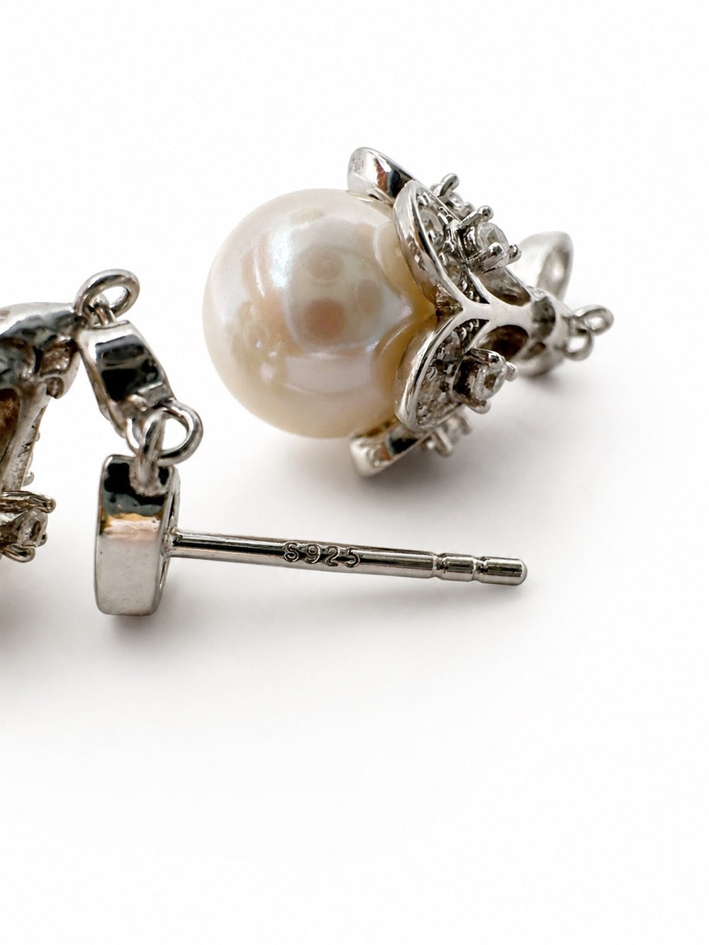 #E66 Lily of the Valley Pearl Drop Earrings