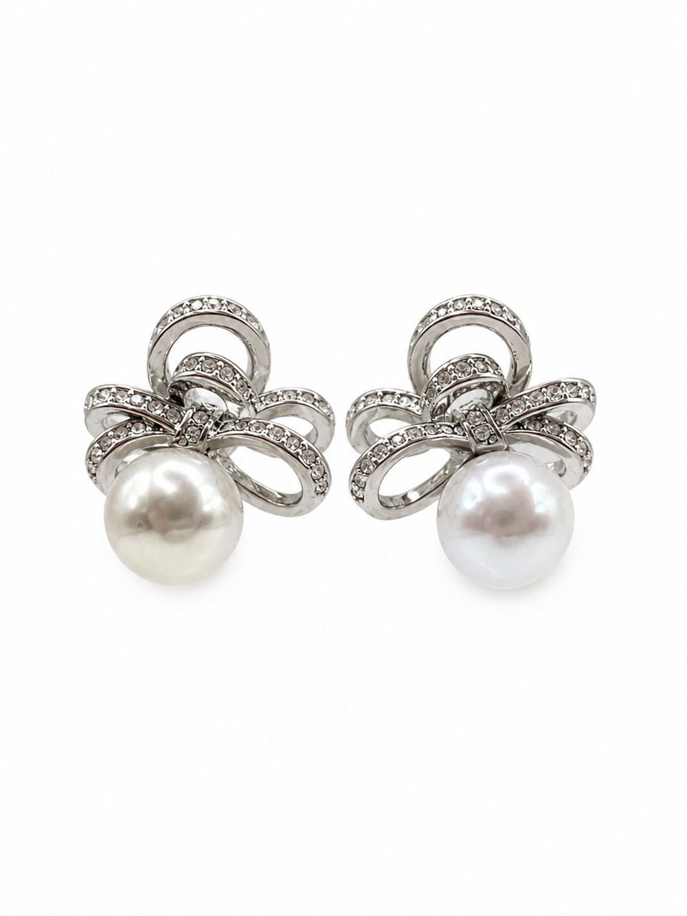 #E83 Ribbon Pearl Earrings