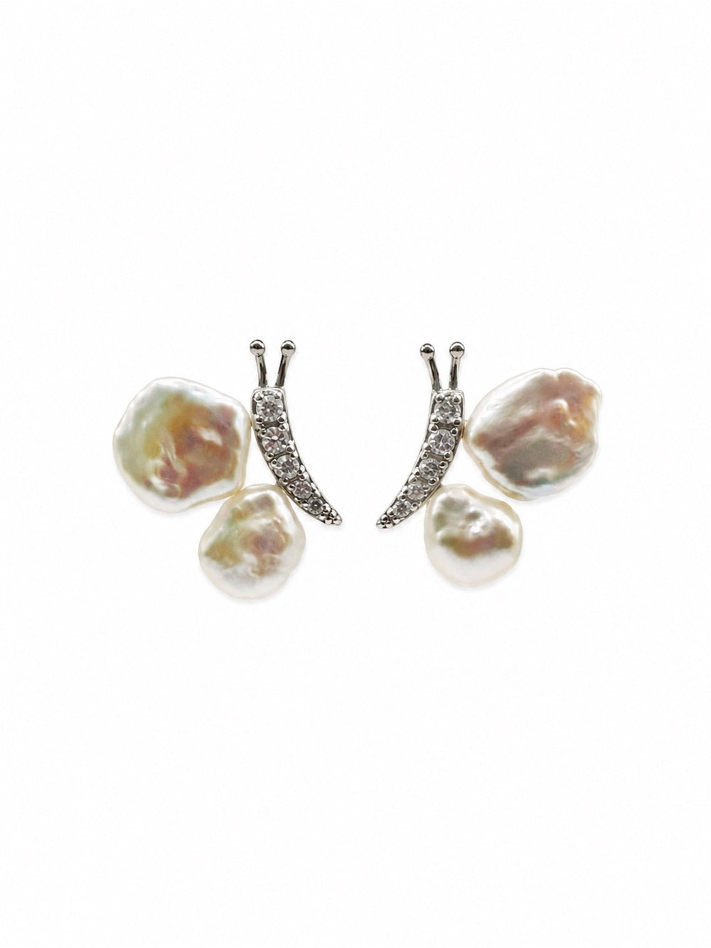#E90 Pearlwing Stud Earrings