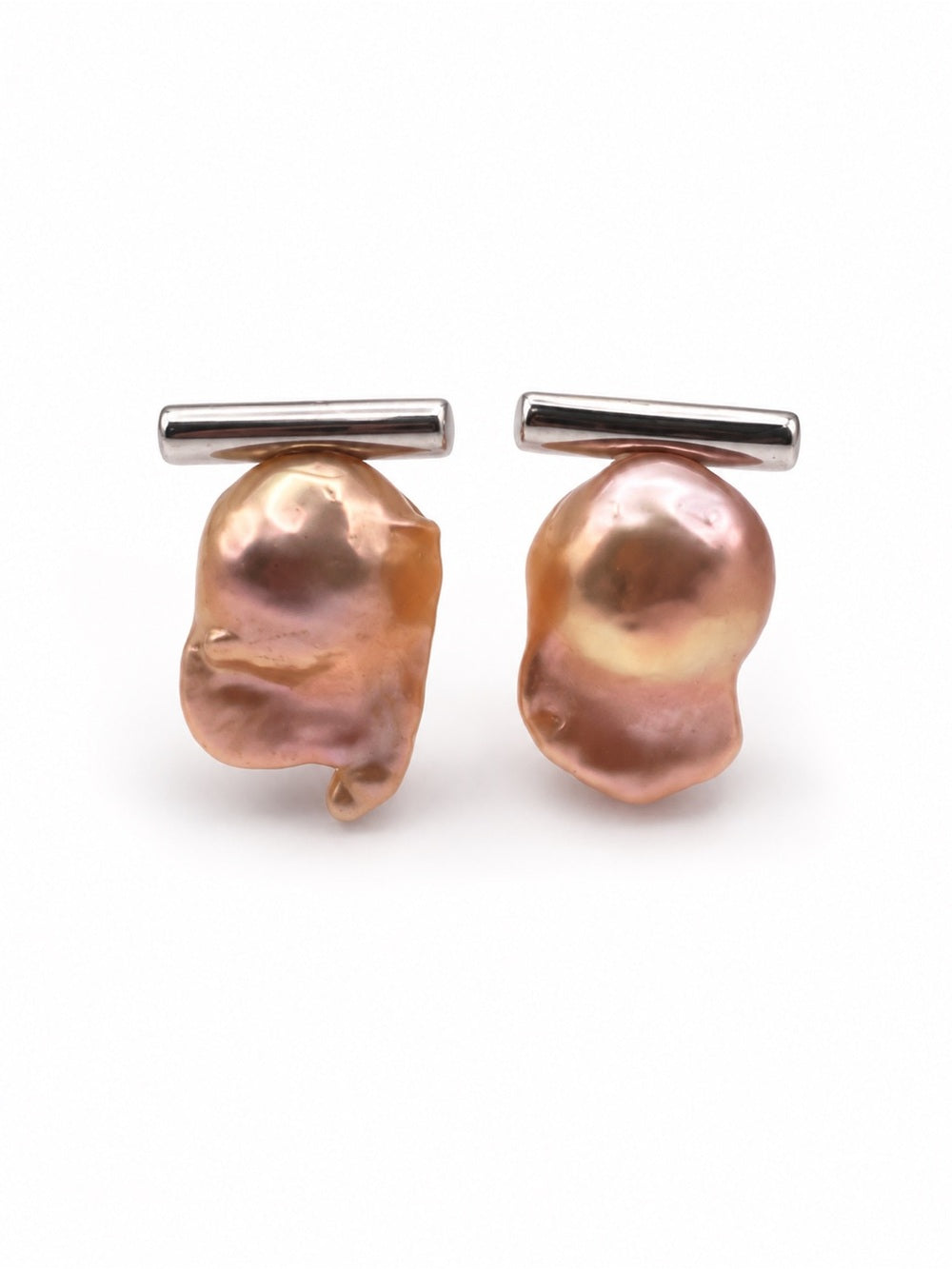 #E85 Rosé Pearl Monolith Stud Earrings