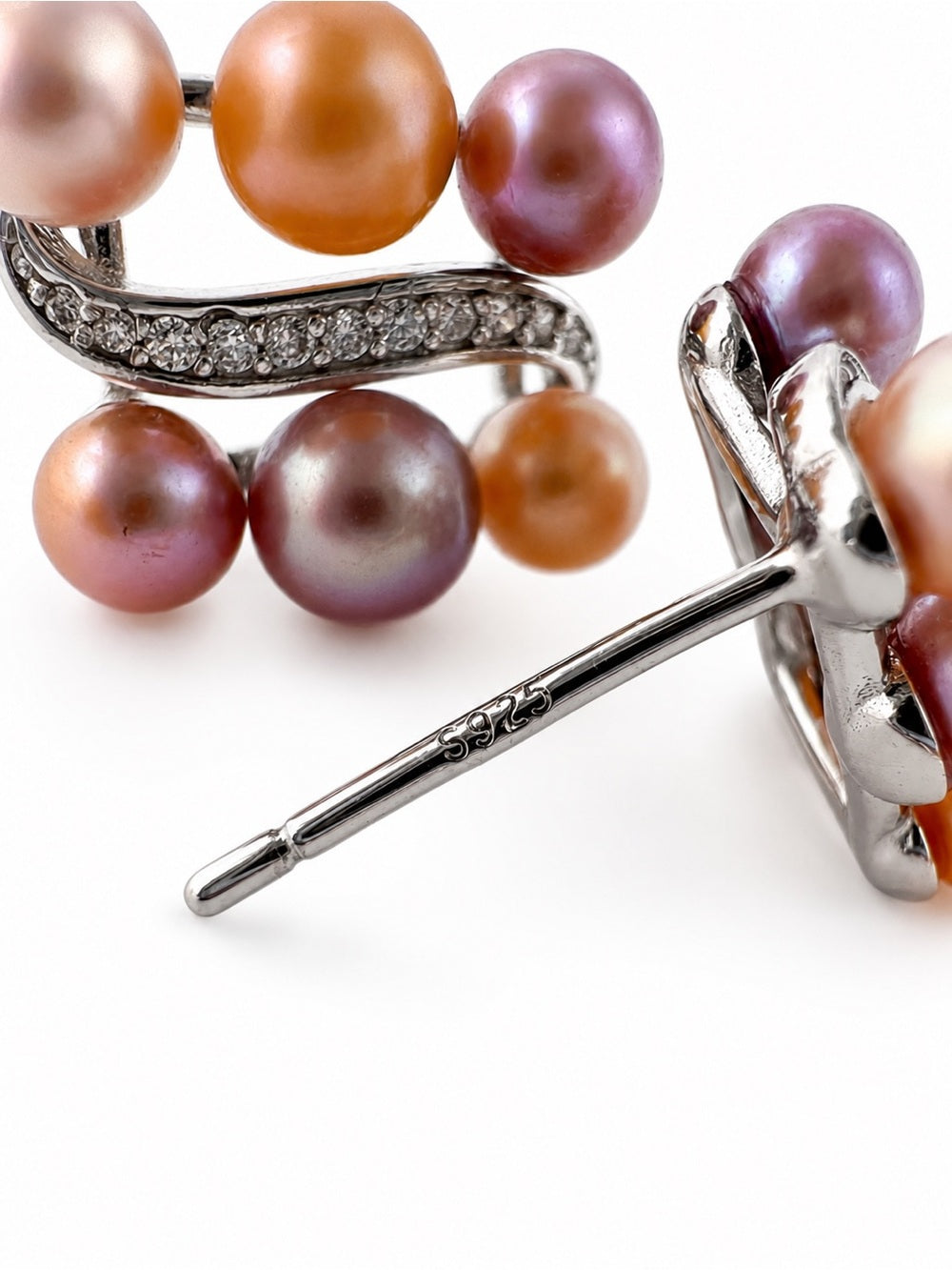 #E84 Pearl Garland Stud Earrings