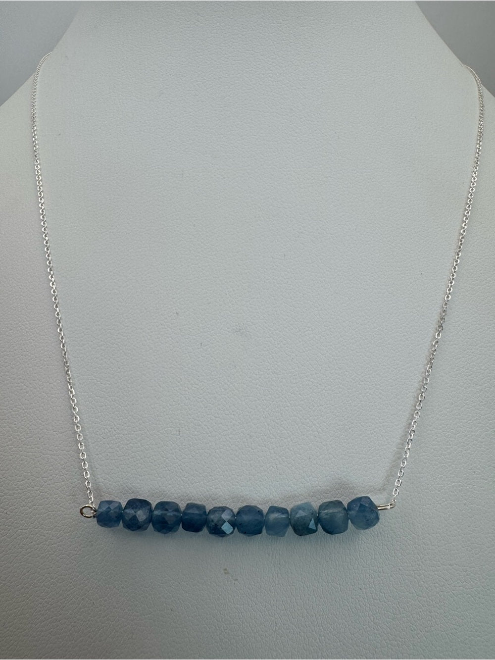 N45c Aquamarine Bar Necklace (S925)