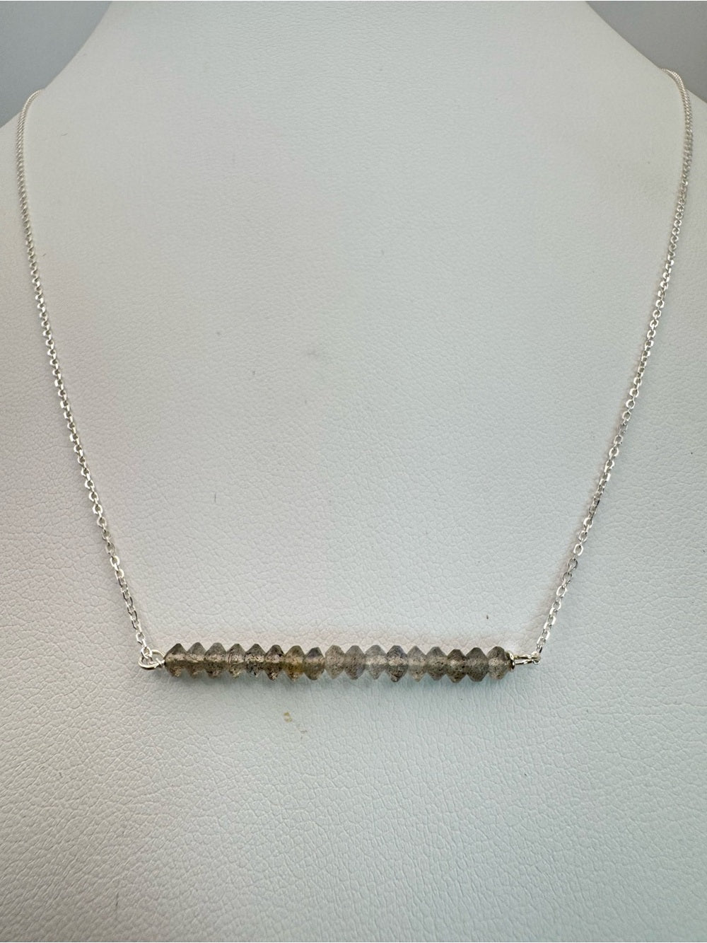 N0090A Labradorite Baby Bar Necklace (S925)