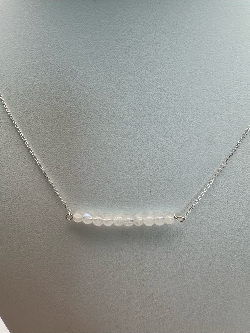 N51 Moonstone Round Bar Necklace (S925)