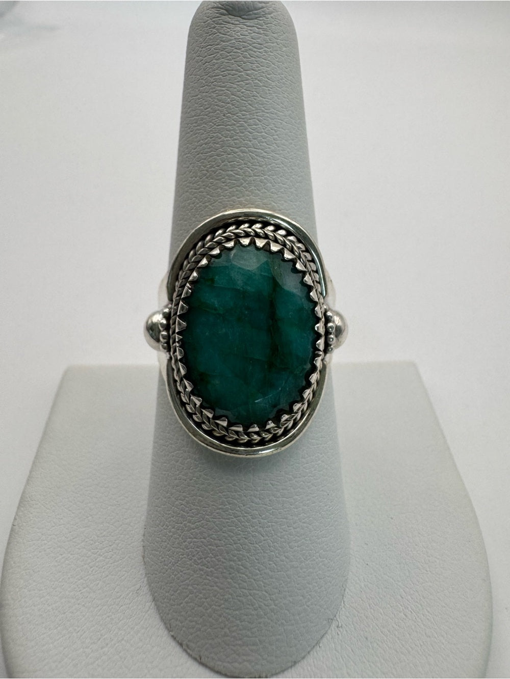 Emerald Vintage Style Ring (S925)