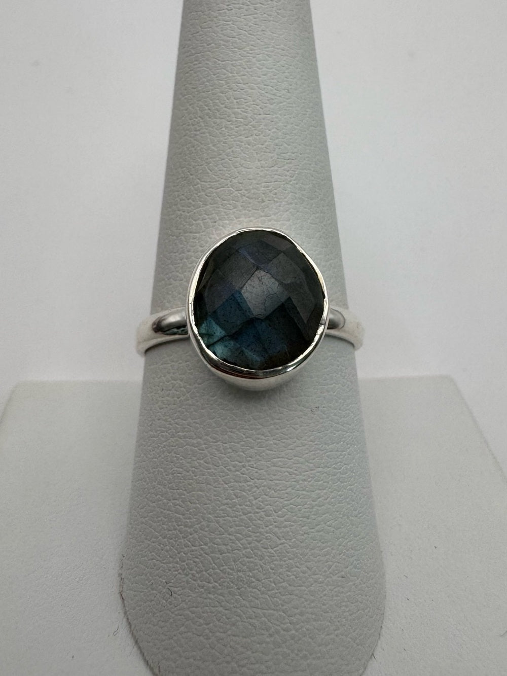 Labradorite Faceted Round Ring (S925)