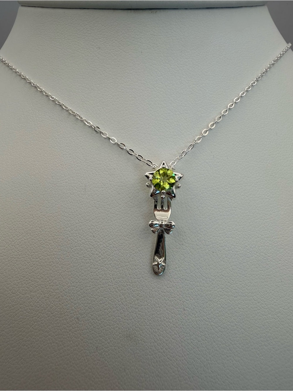 Star Fork Peridot Pendant (#P89)