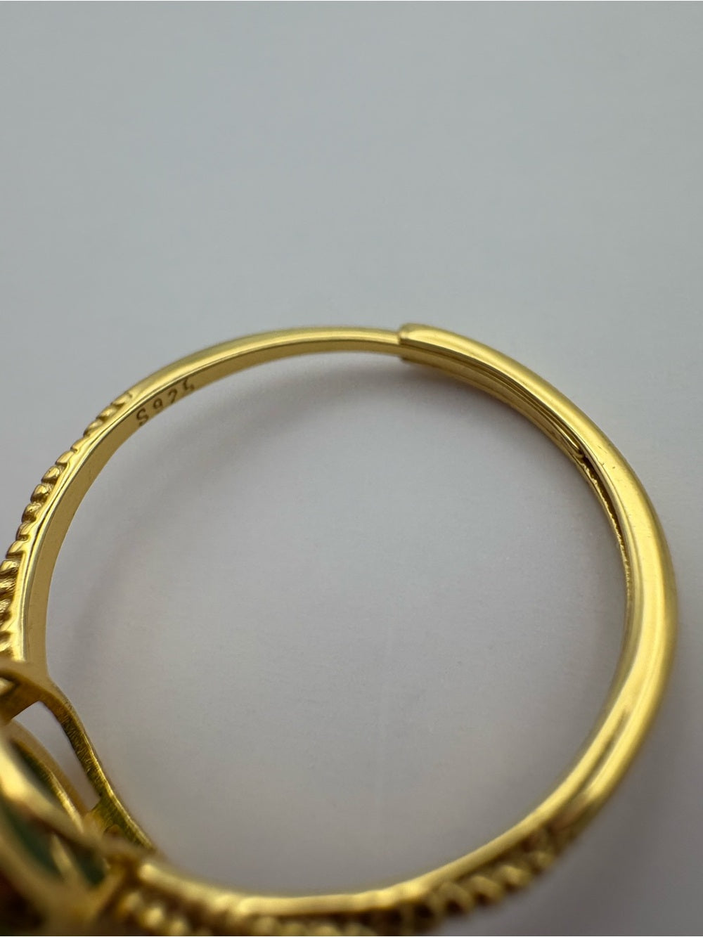 Jade Twist Band Ring (#R80)