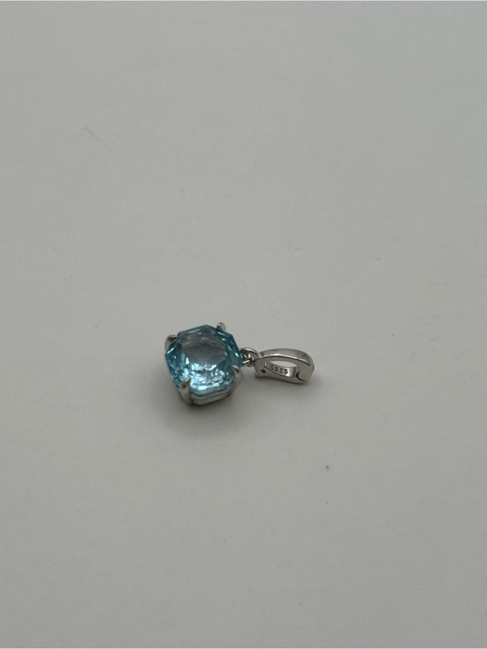 Blue Topaz Round Pendant (#P104)