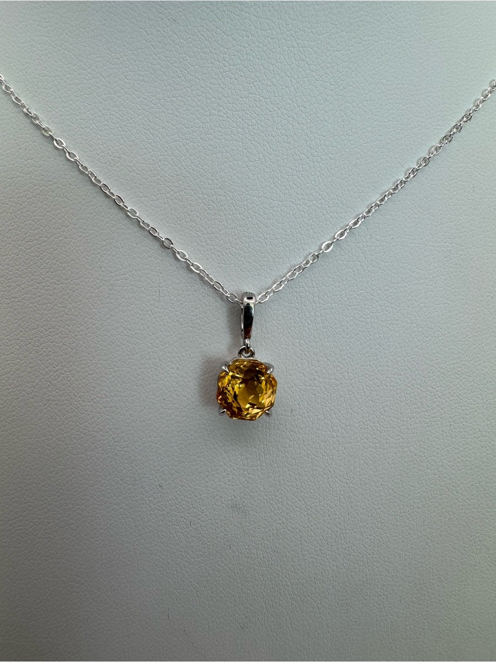 Citrine Round Pendant (#P94)