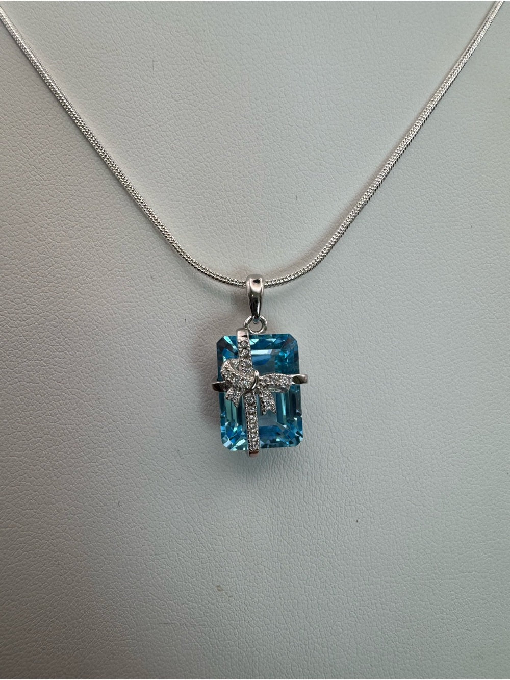 Blue Topaz Present Pendant (#P93)