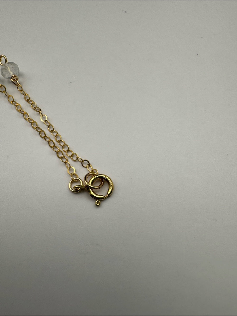 Nb93 White + Blue Topaz Circle Necklace