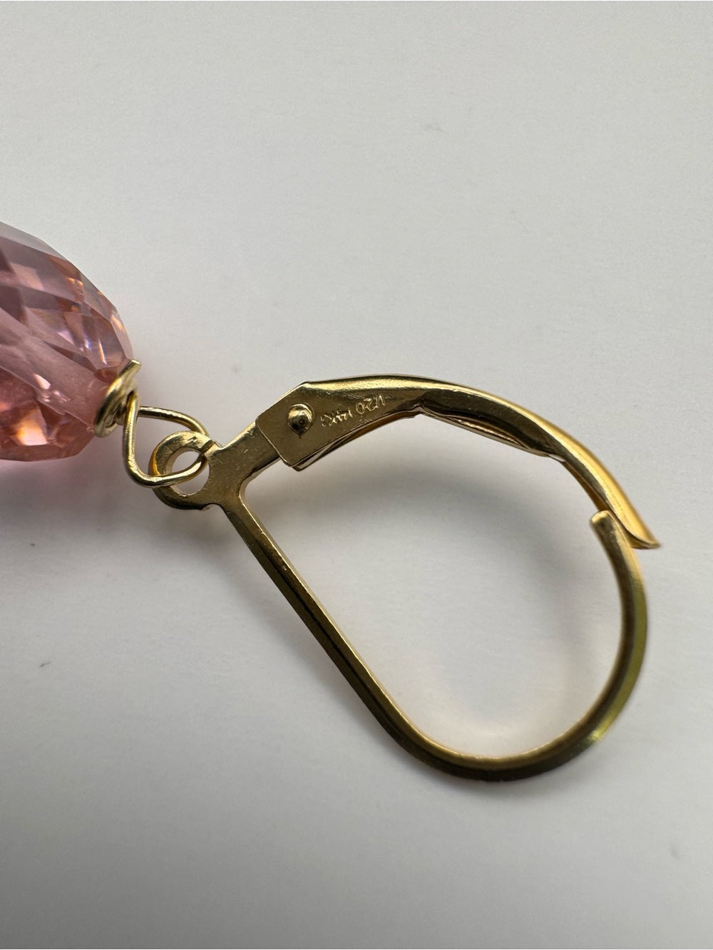 LE5 Morganite Lever Back Earrings