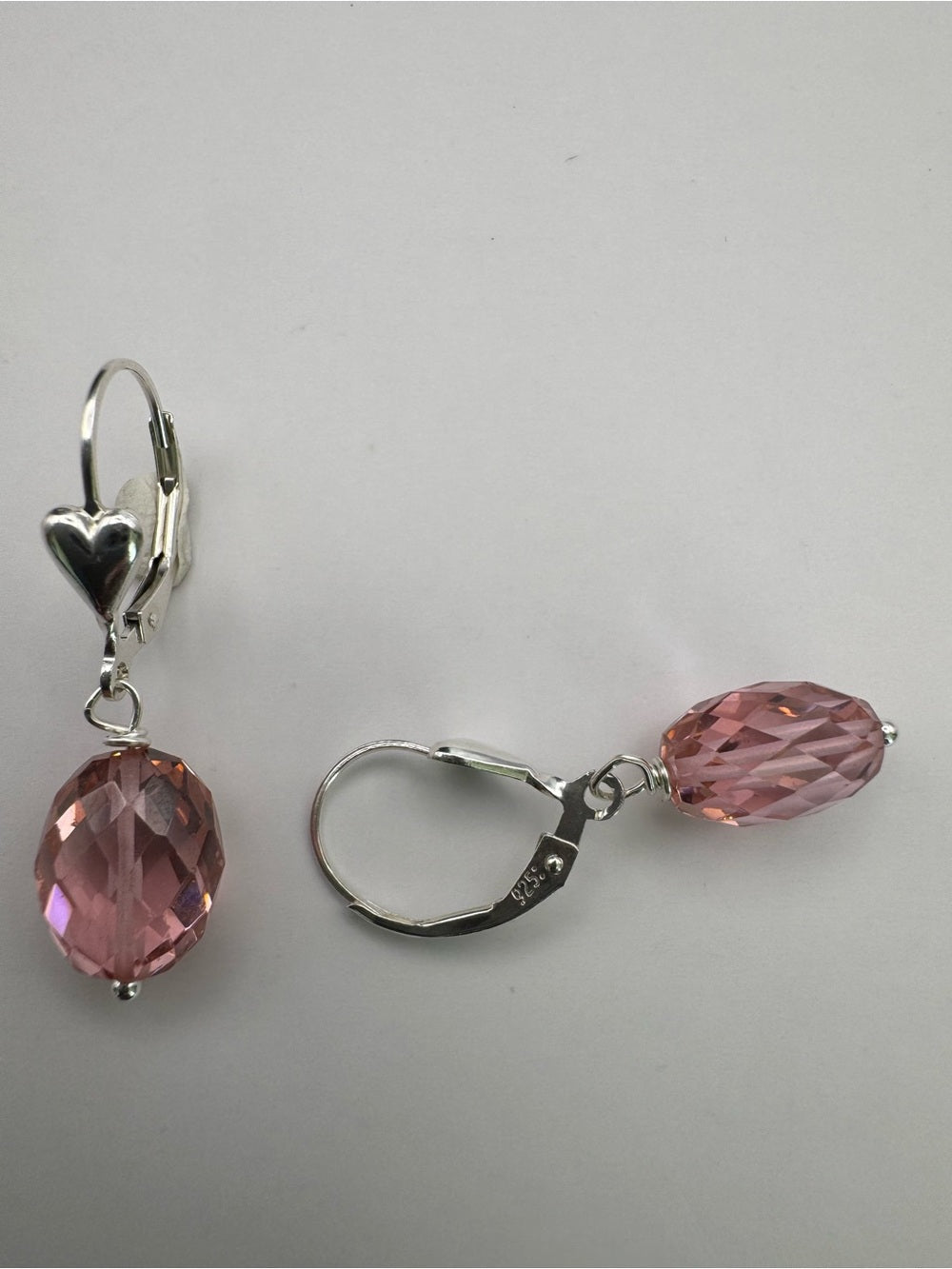 LE4 Morganite Heart Lever Earrings