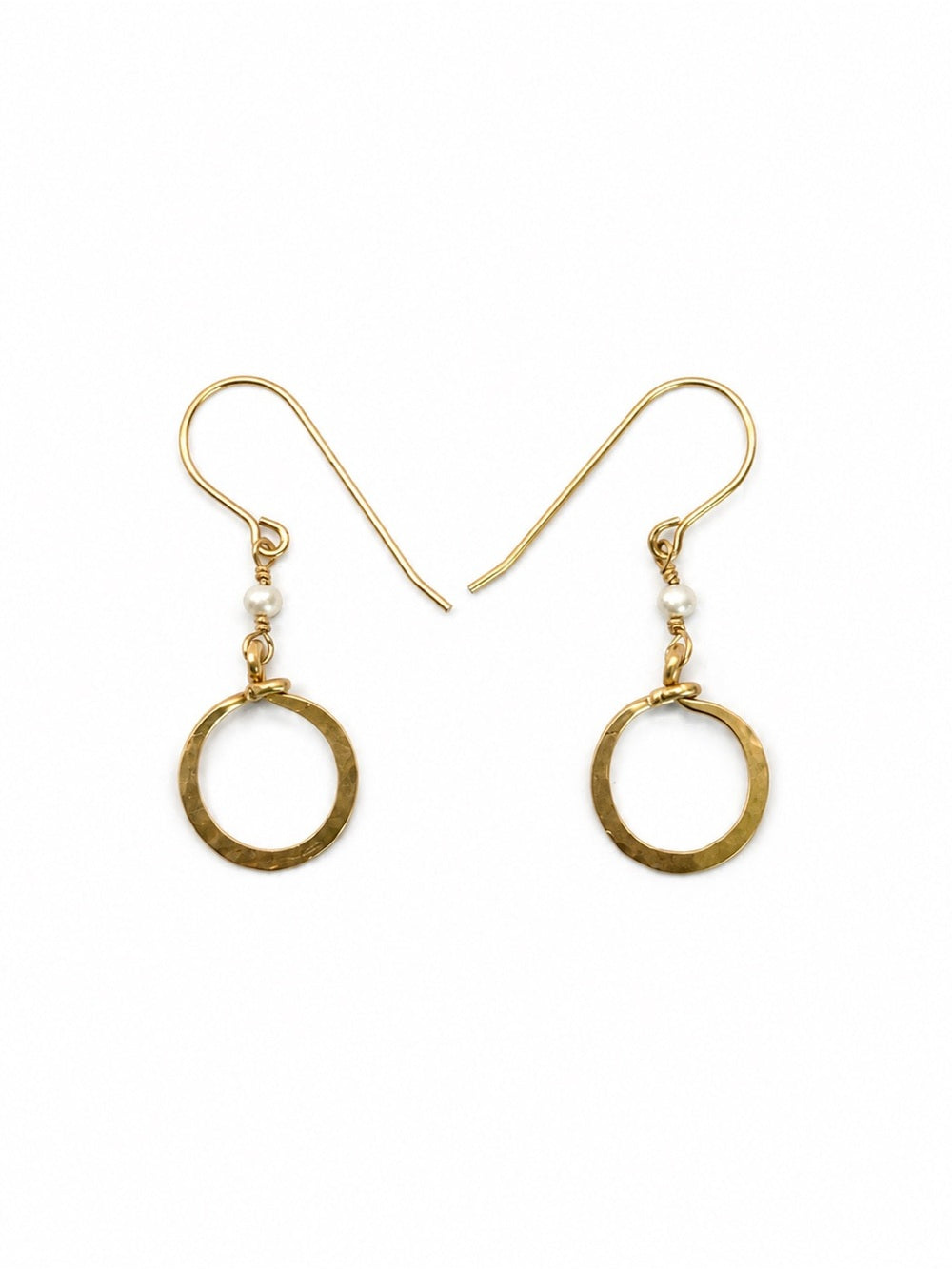 Suki Pearl Earrings