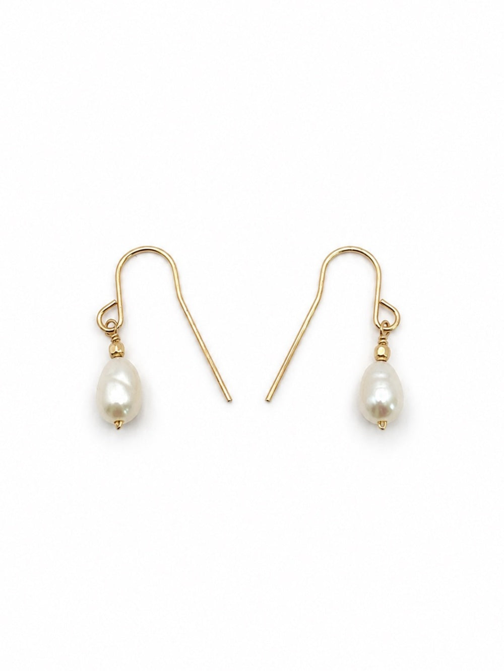 Sol Mini Pearl Earrings