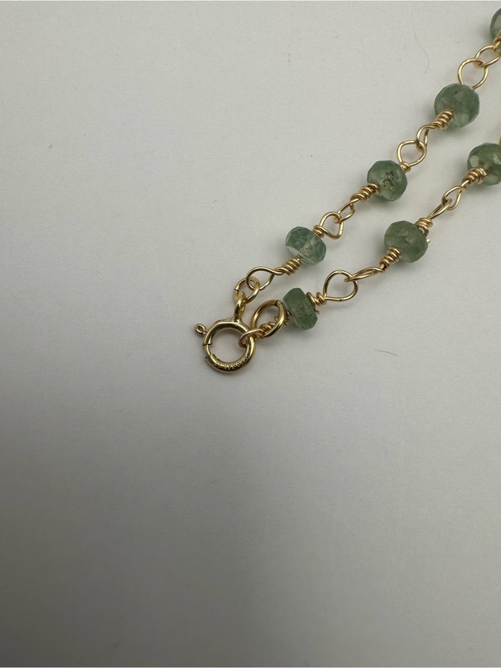 ALB1 Flourite Seashell Gold Bracelet
